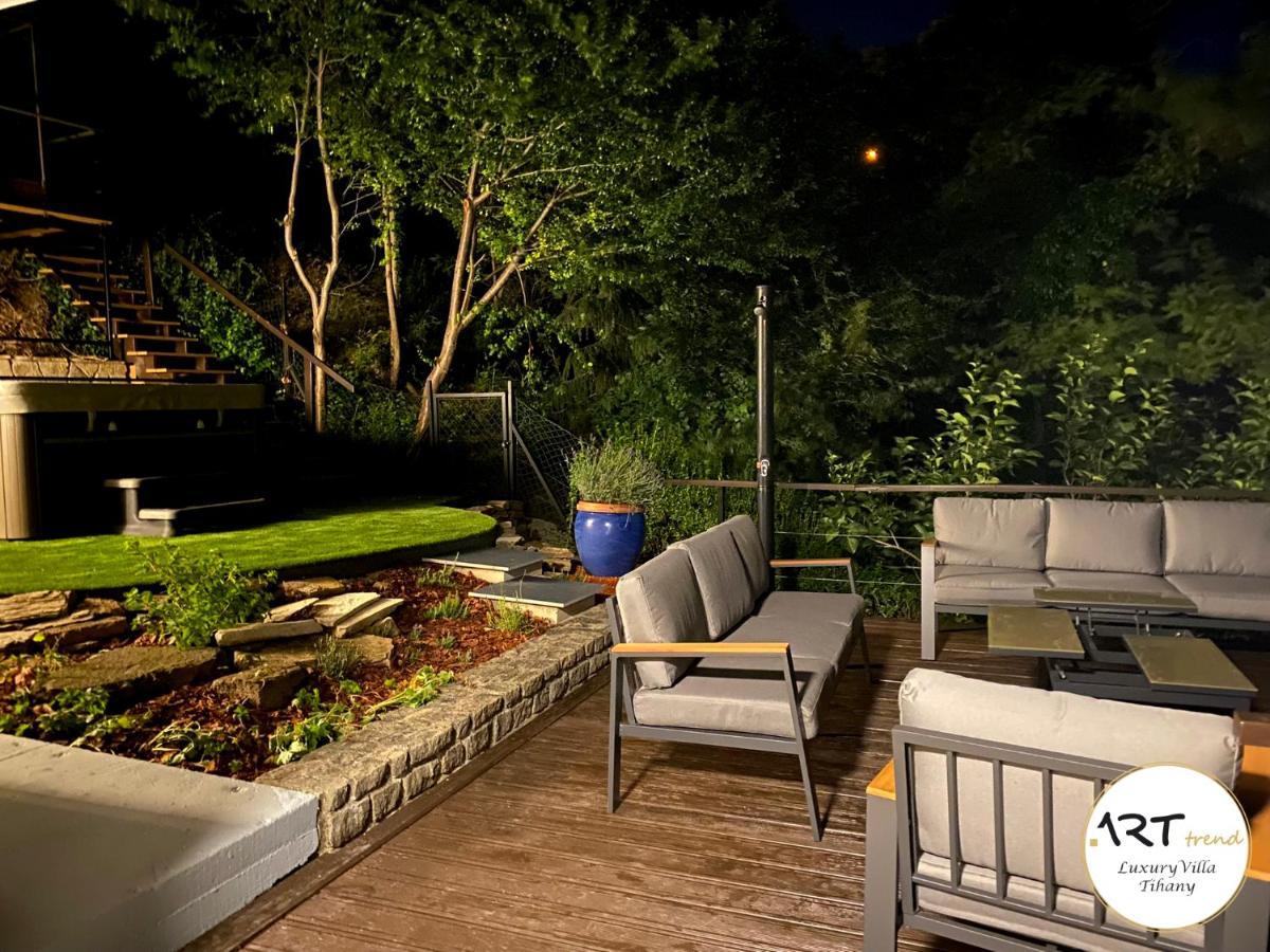 טיהאני Arttrend Luxury Villa מראה חיצוני תמונה